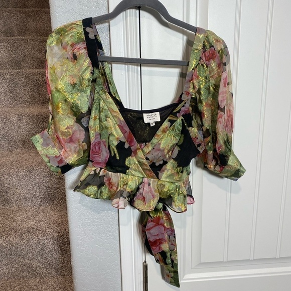 HEMANT & NANDITA multi color wrap crop top - Picture 8 of 8